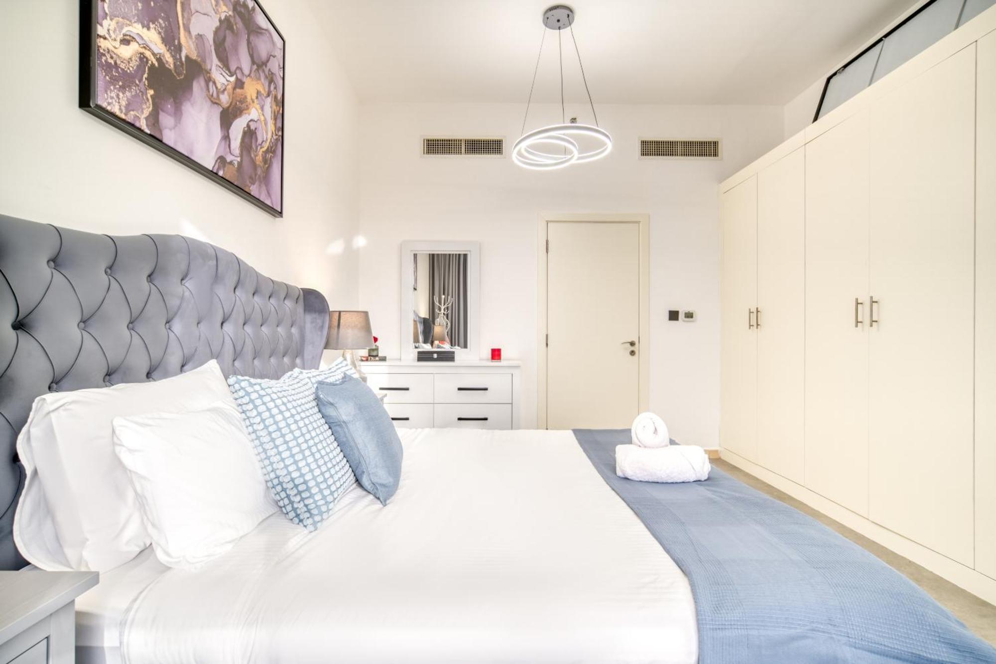 The Jbr Grand Luxury Sea View 4 Bedroom Apartment Dubai