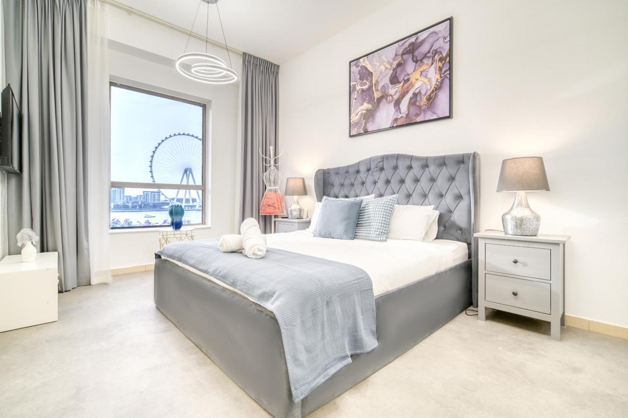 The Jbr Grand Luxury Sea View 4 Bedroom Apartment *