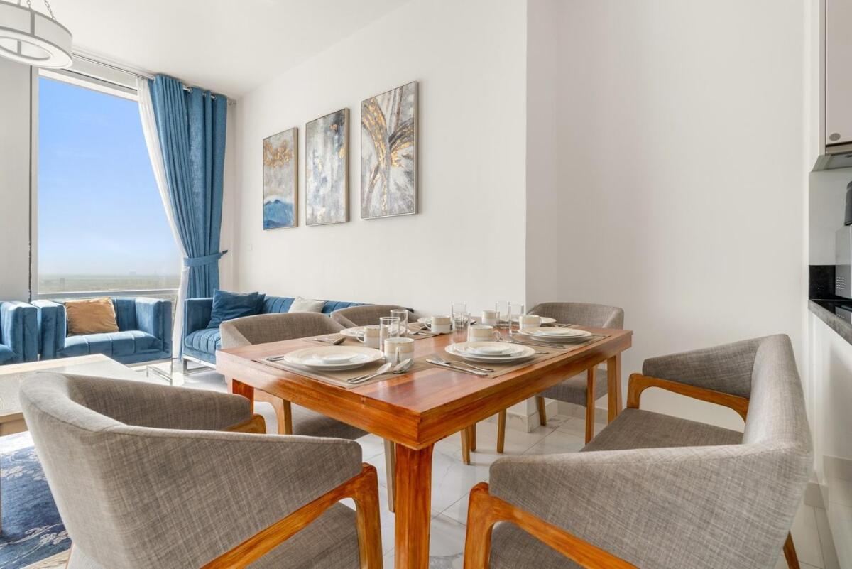 First Class 2br Stylish With Stunning Views Apartment Dubai
