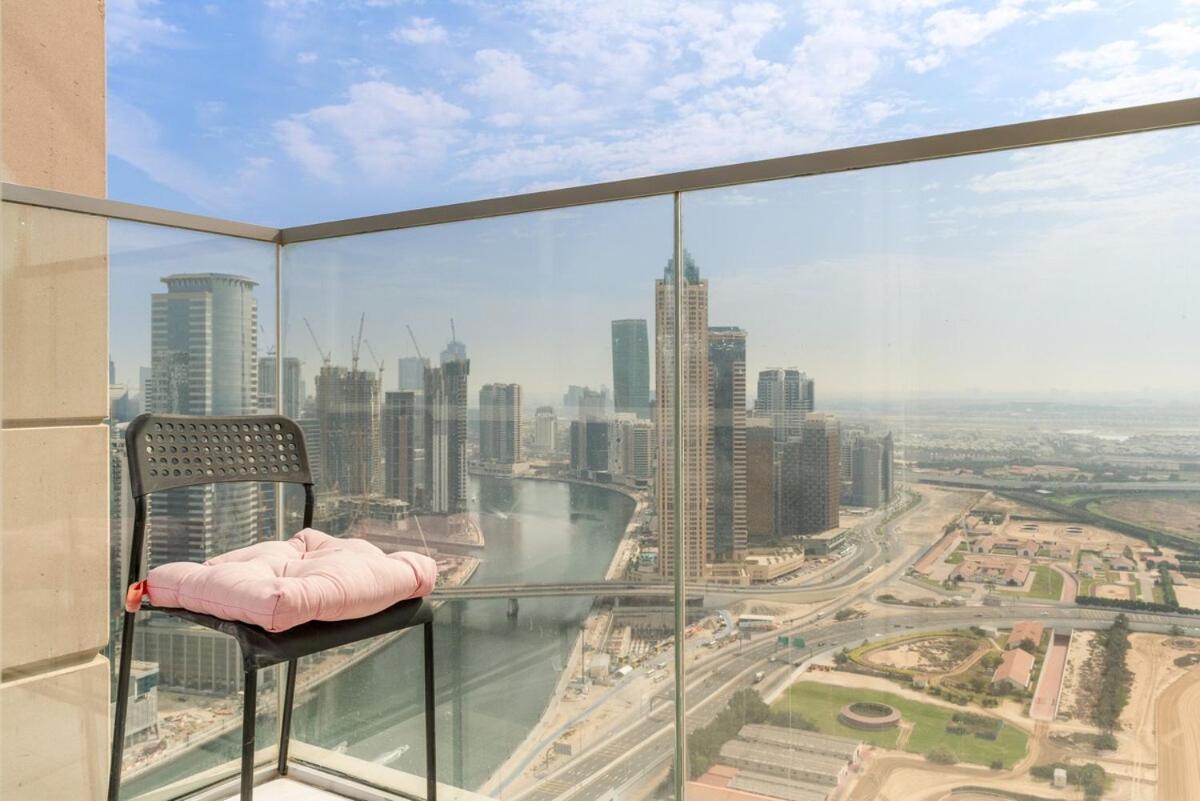 First Class 2br Stylish With Stunning Views Apartment Dubai