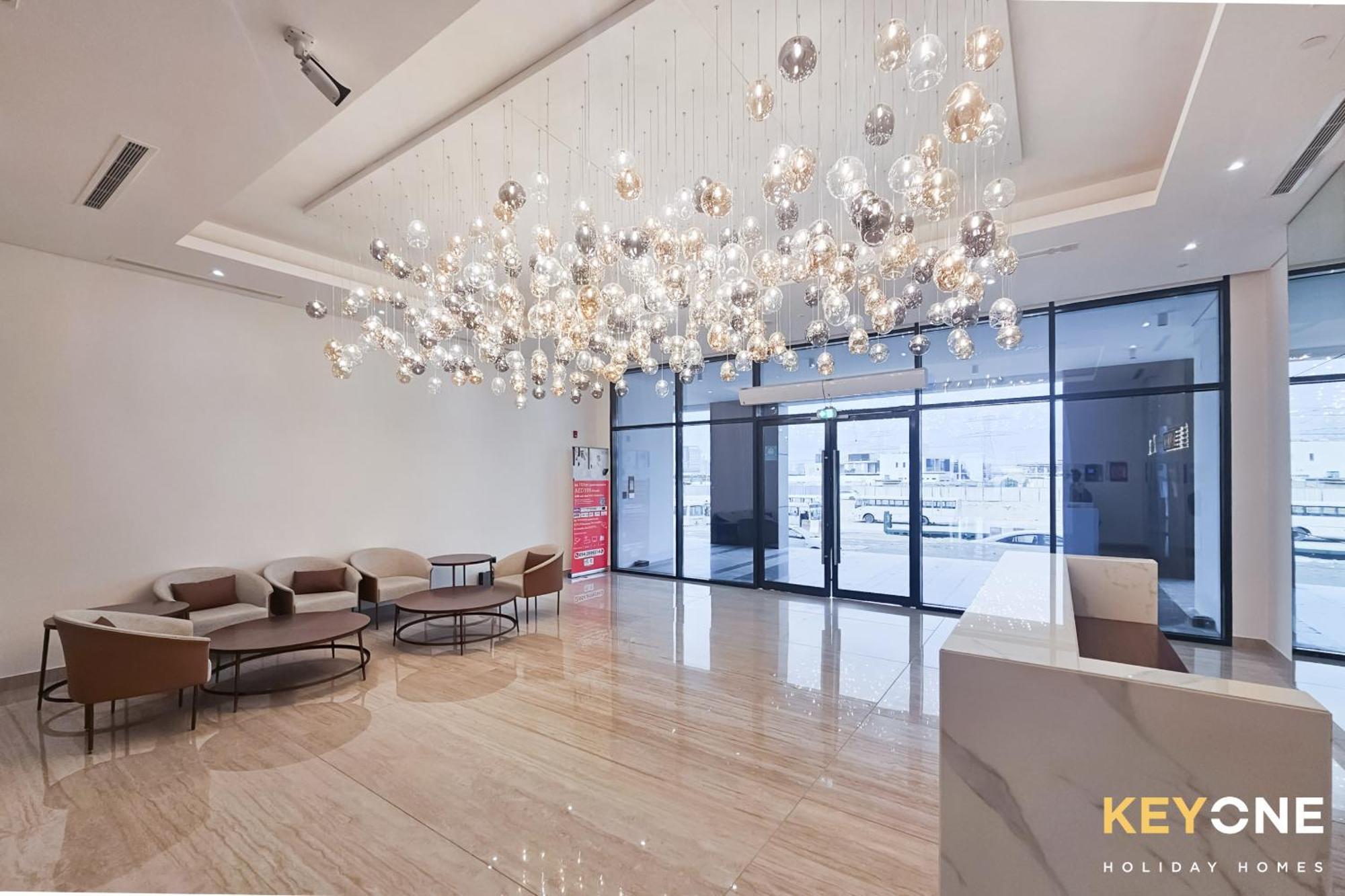 Exquisite Living In Riviera One Bedroom