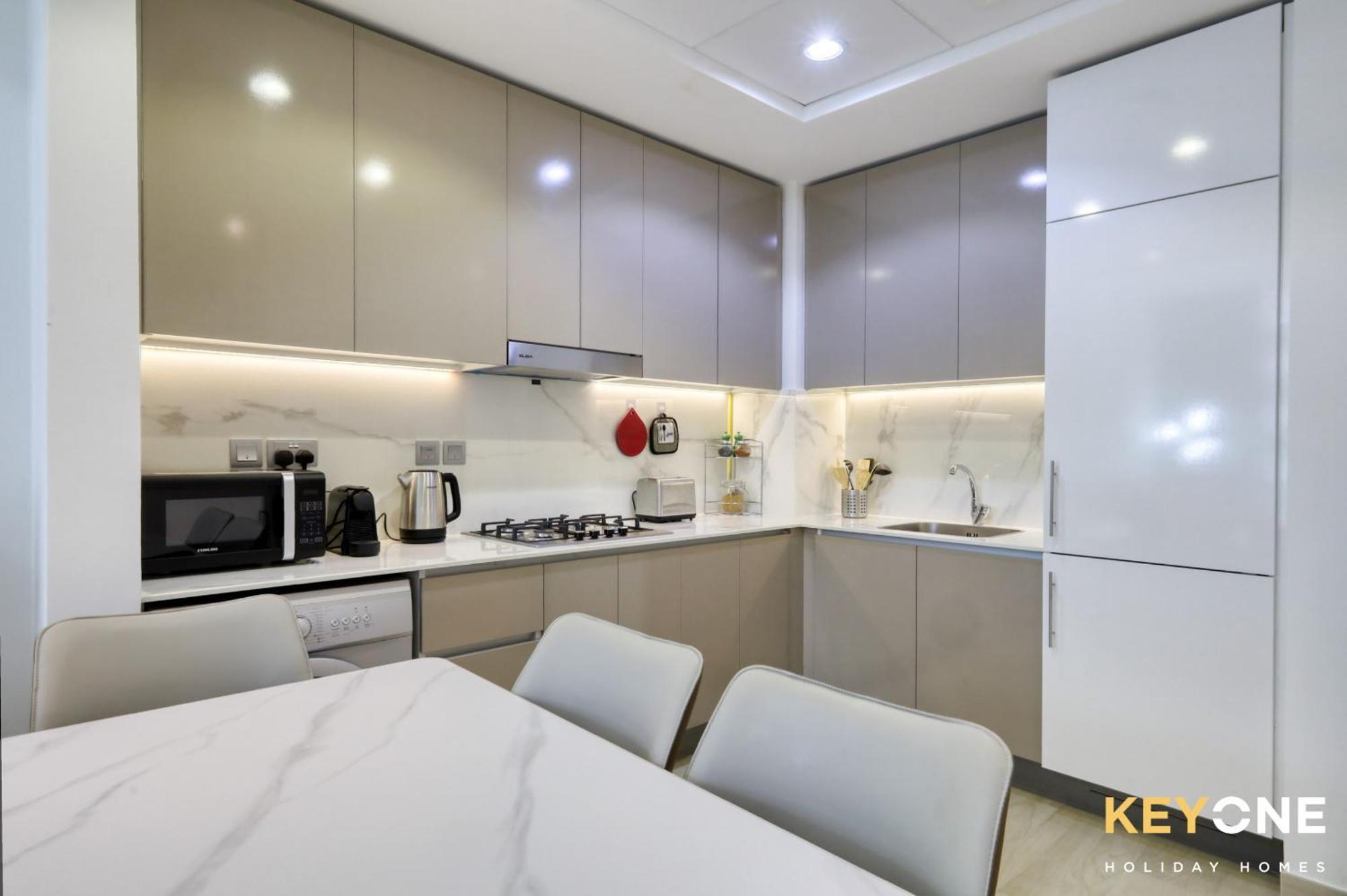 Apartment Exquisite Living In Riviera One Bedroom