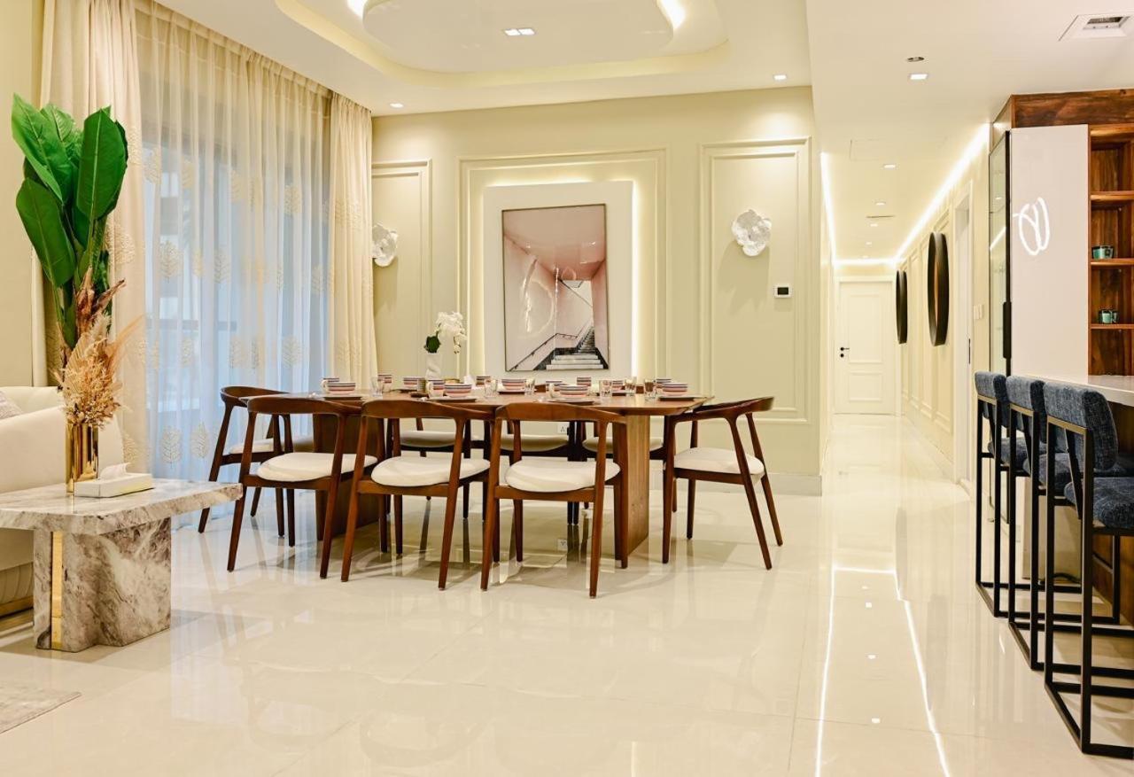 Usmans 4 Bedroom On D By Sls Apartment