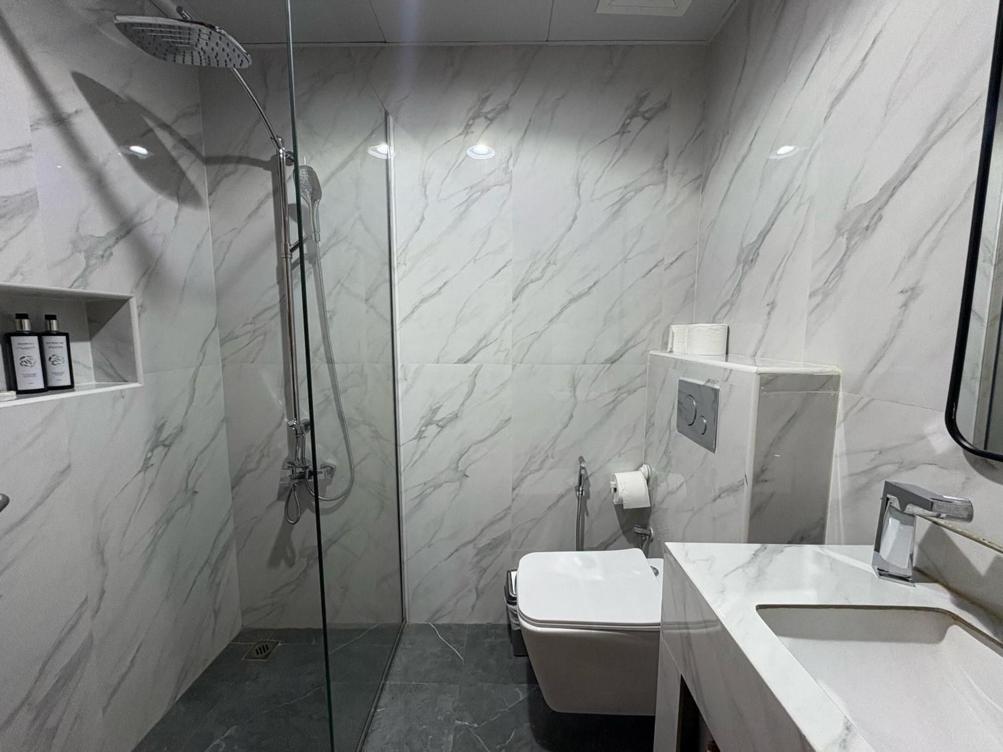 Marina Grand Metro Apartment