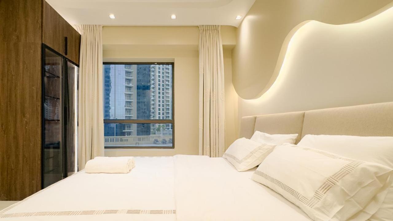 Apartment Usmans 4 Bedroom On D By Sls
