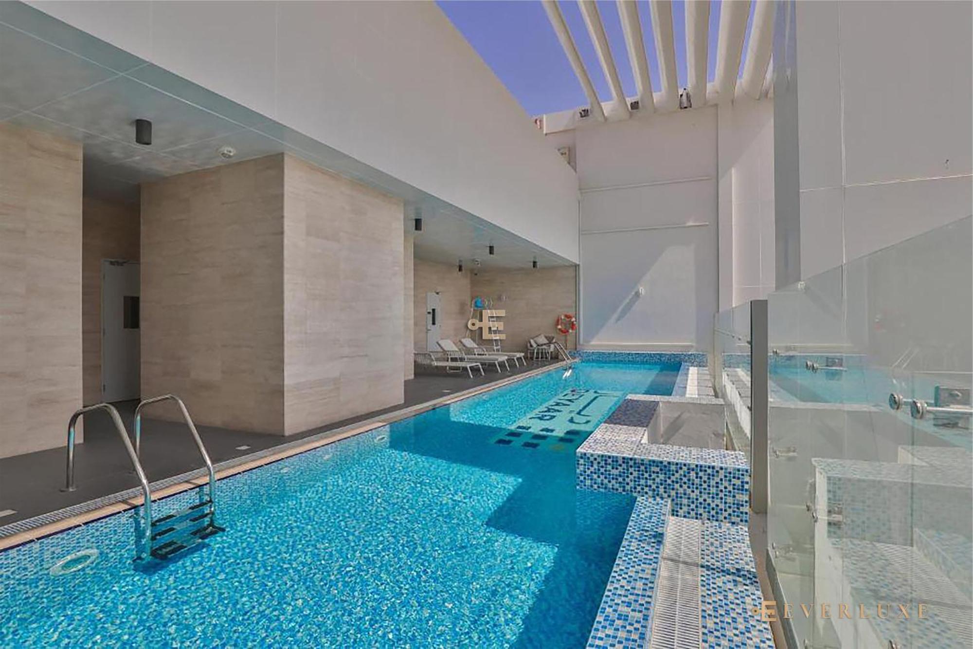 Beautiful 2 Bedroom Montrose Apartment
