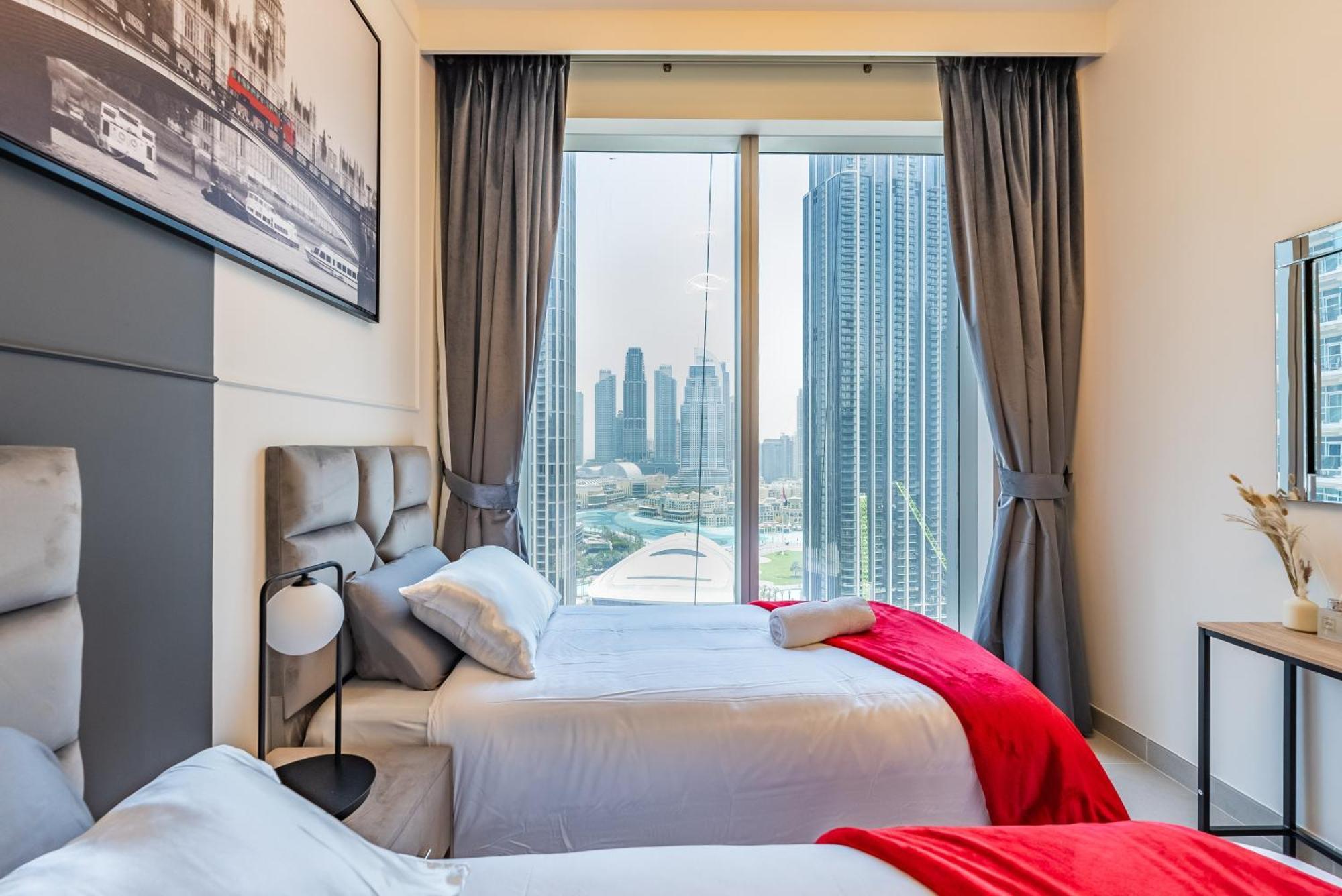 The London - Downtown Apartment