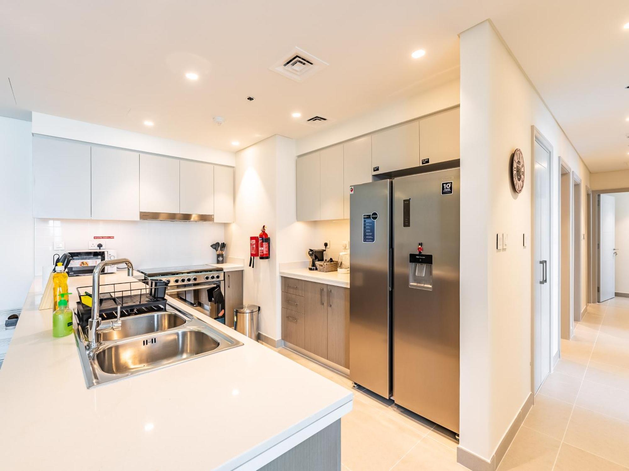 The London - Downtown Apartment