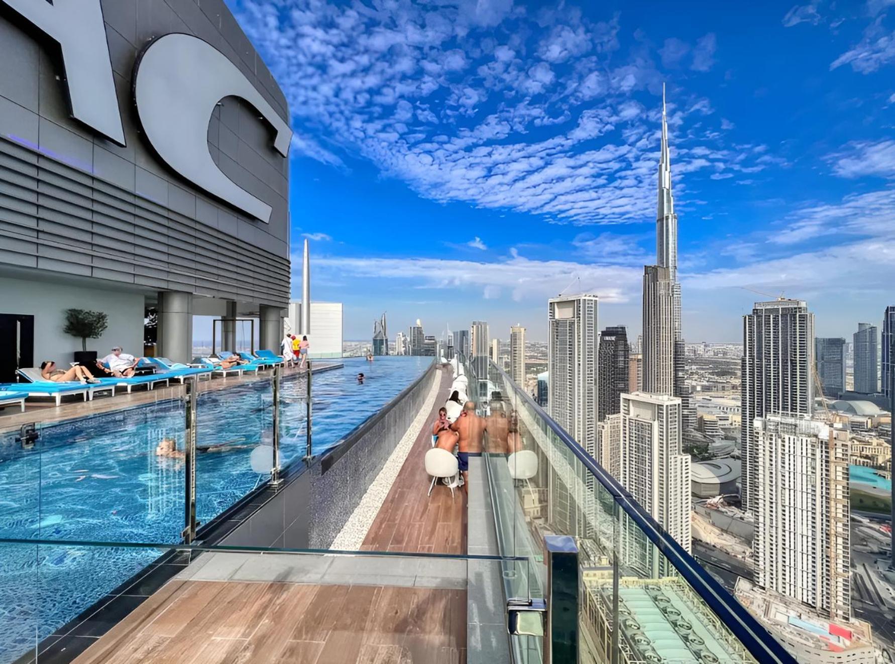Burj Khalifa Downtown Views Apartment *