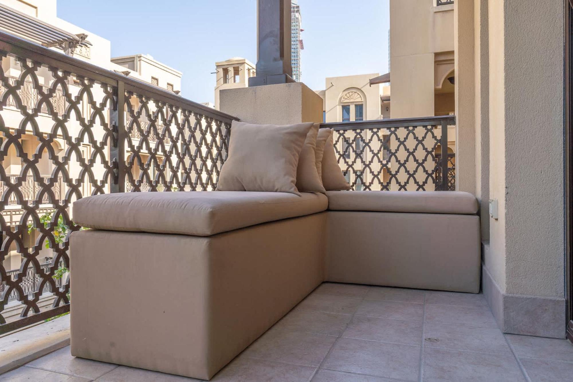 Luxury Living In The Heart Of - Next To Mall And Fountains - Stunning Full Burj Khalifa View Apartment Dubai