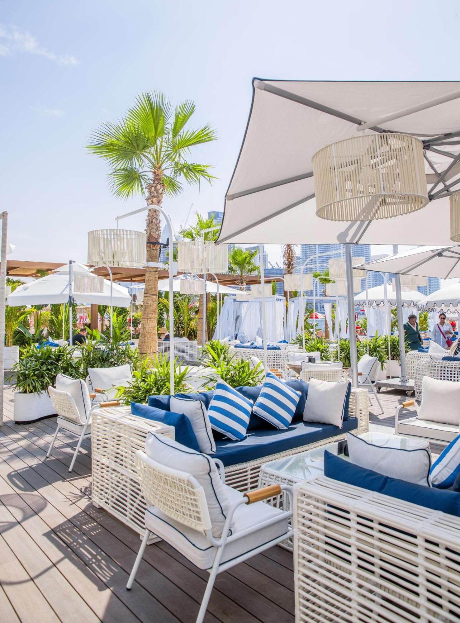 Radisson Palm Jumeirah 4*