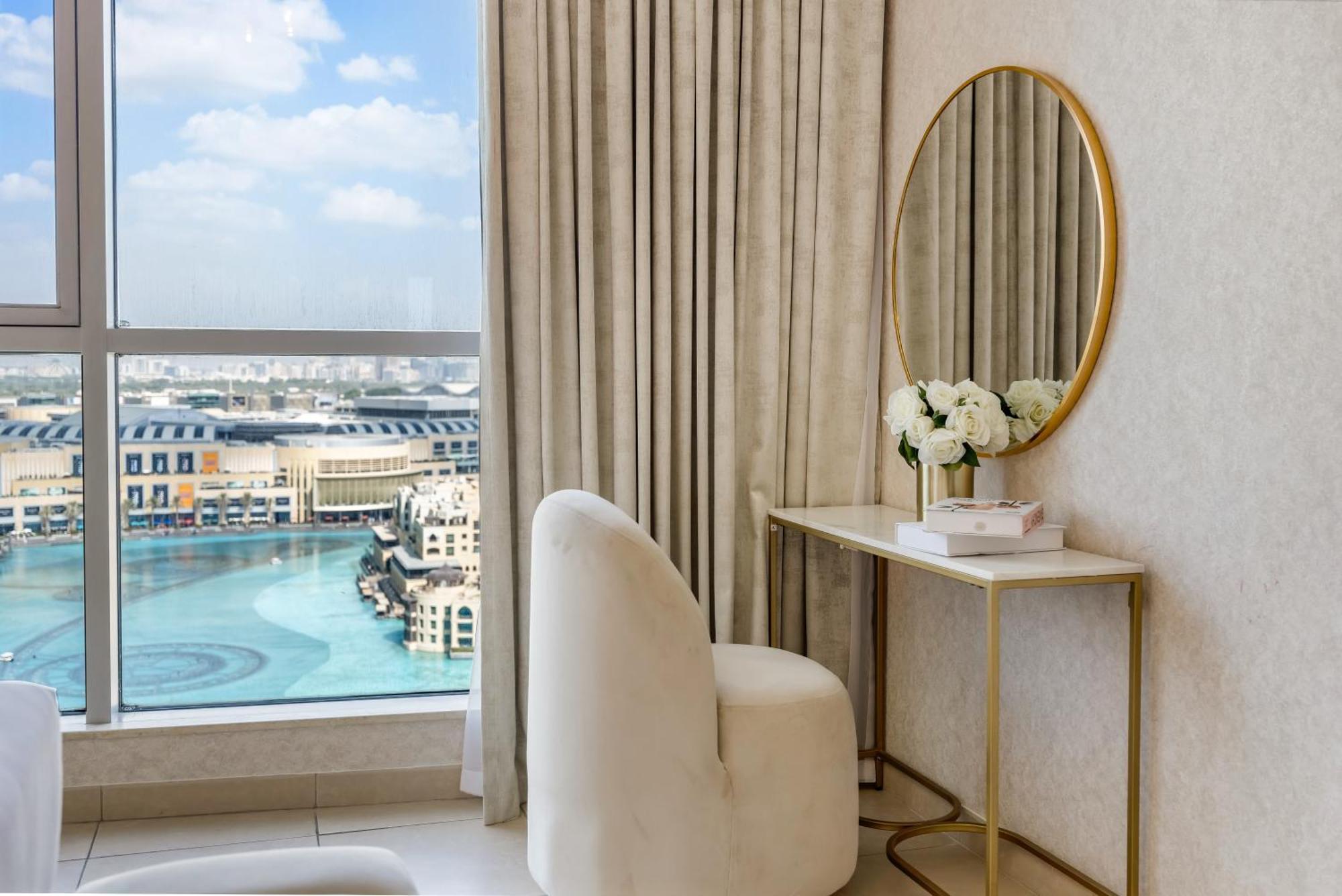 Durrani Homes - Lavish 3br Besides Burj Khalifa And Fountain View Apartment Dubai