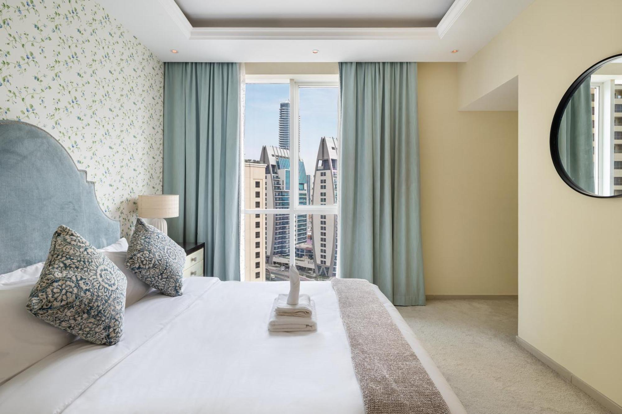 Access 4 Bedroom Jbr * Dubai