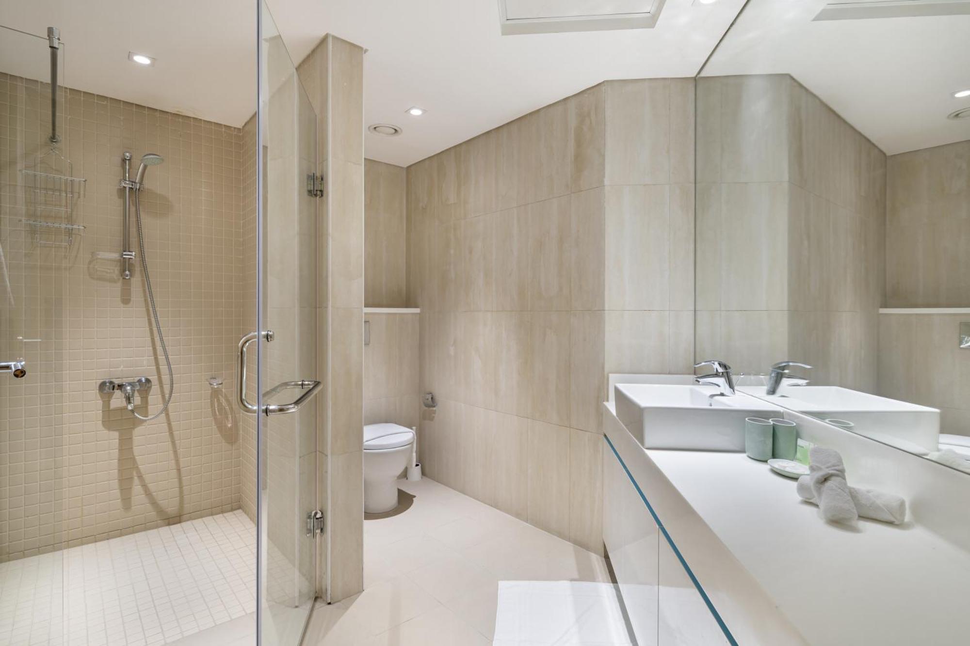 Apartment Access 4 Bedroom Jbr *