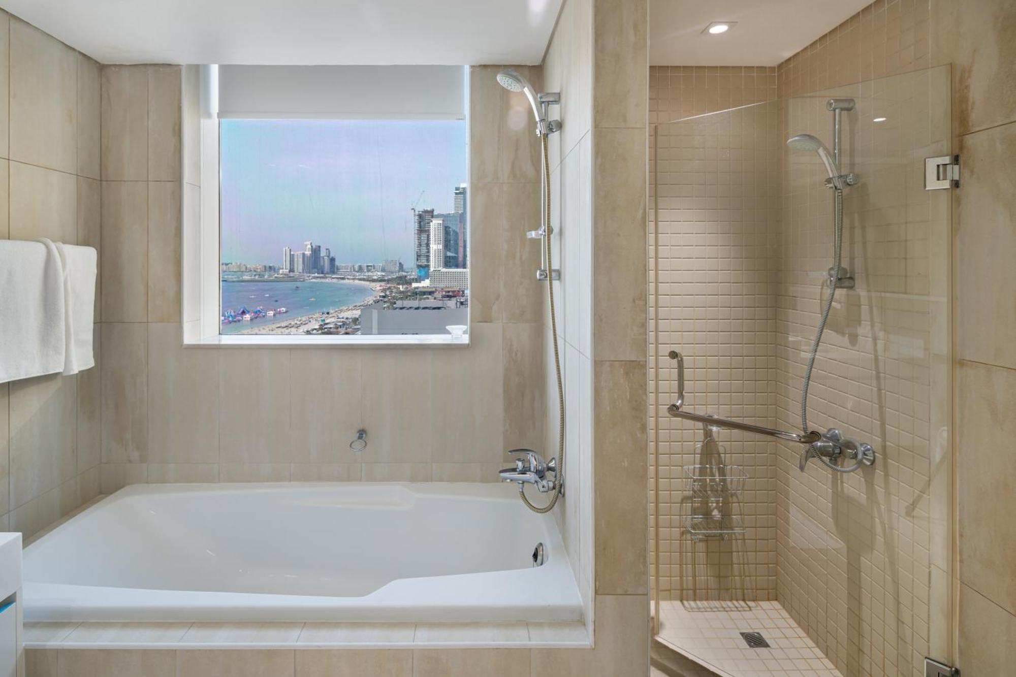 Access 4 Bedroom Jbr