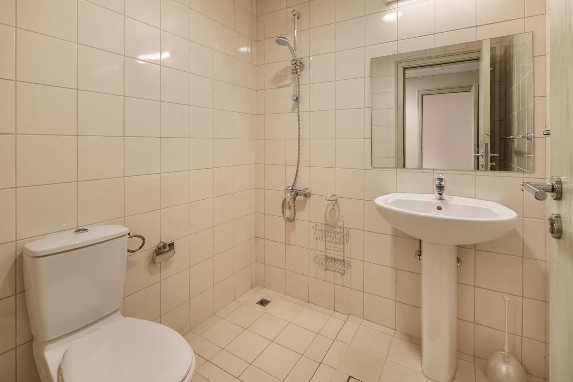 Access 4 Bedroom Jbr *