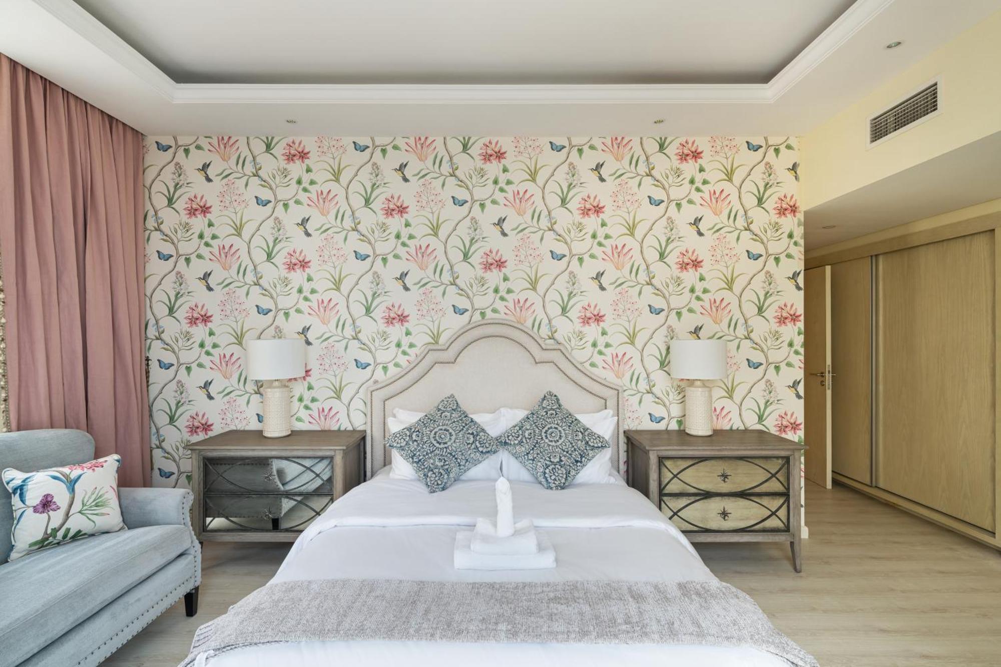 Access 4 Bedroom Jbr Apartment Dubai