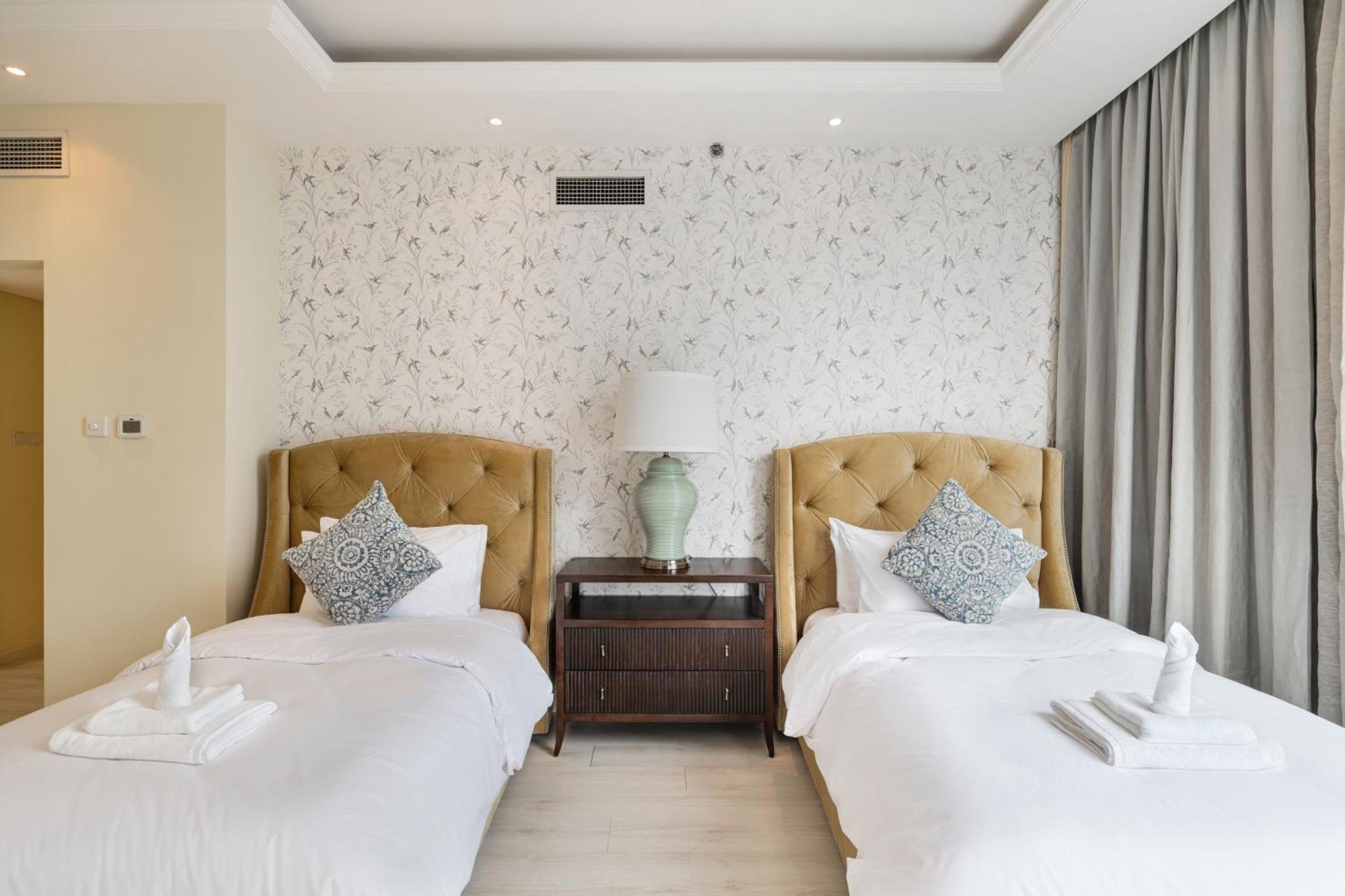 Apartment Access 4 Bedroom Jbr Dubai