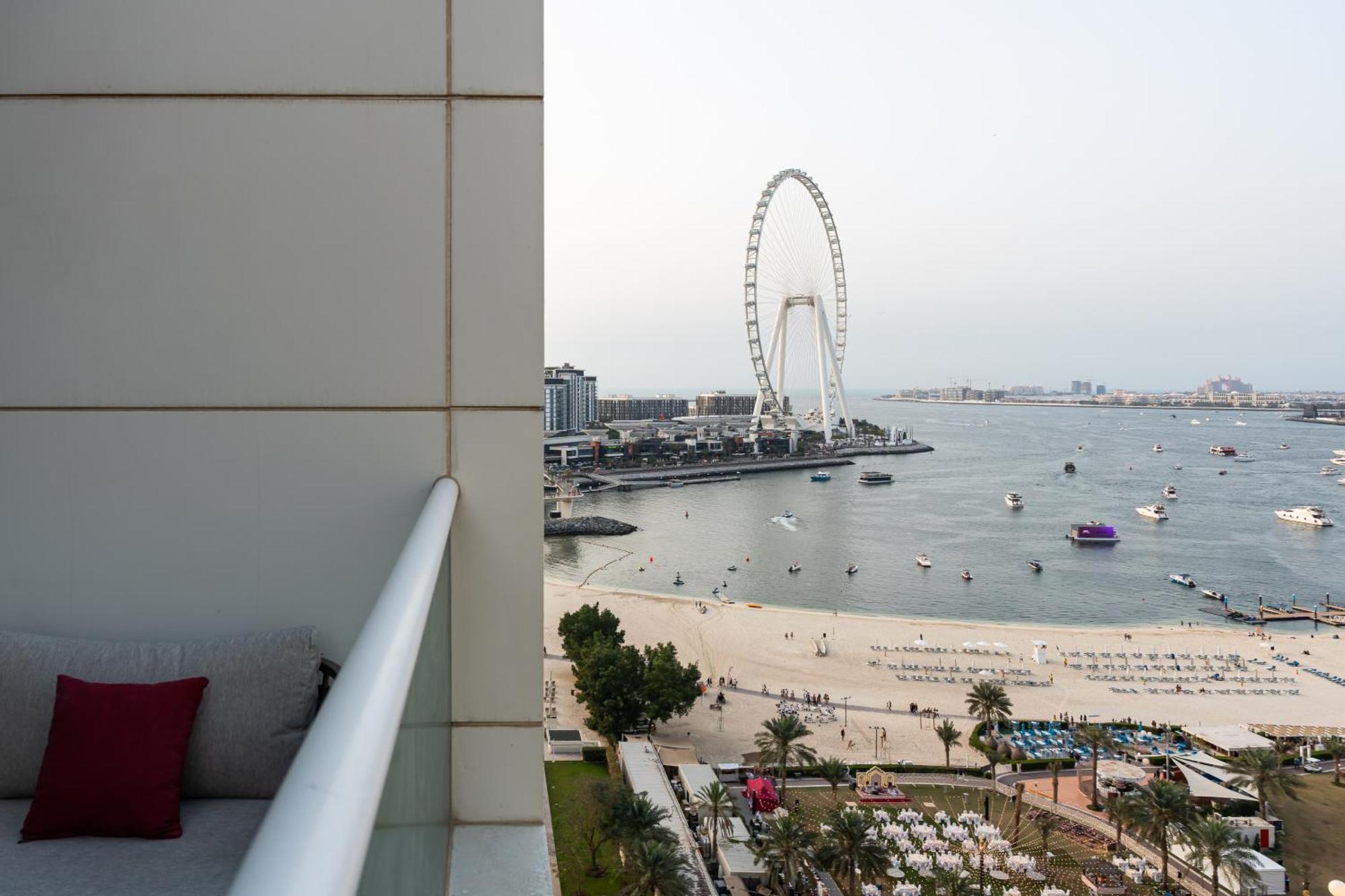 Access 4 Bedroom Jbr Apartment *