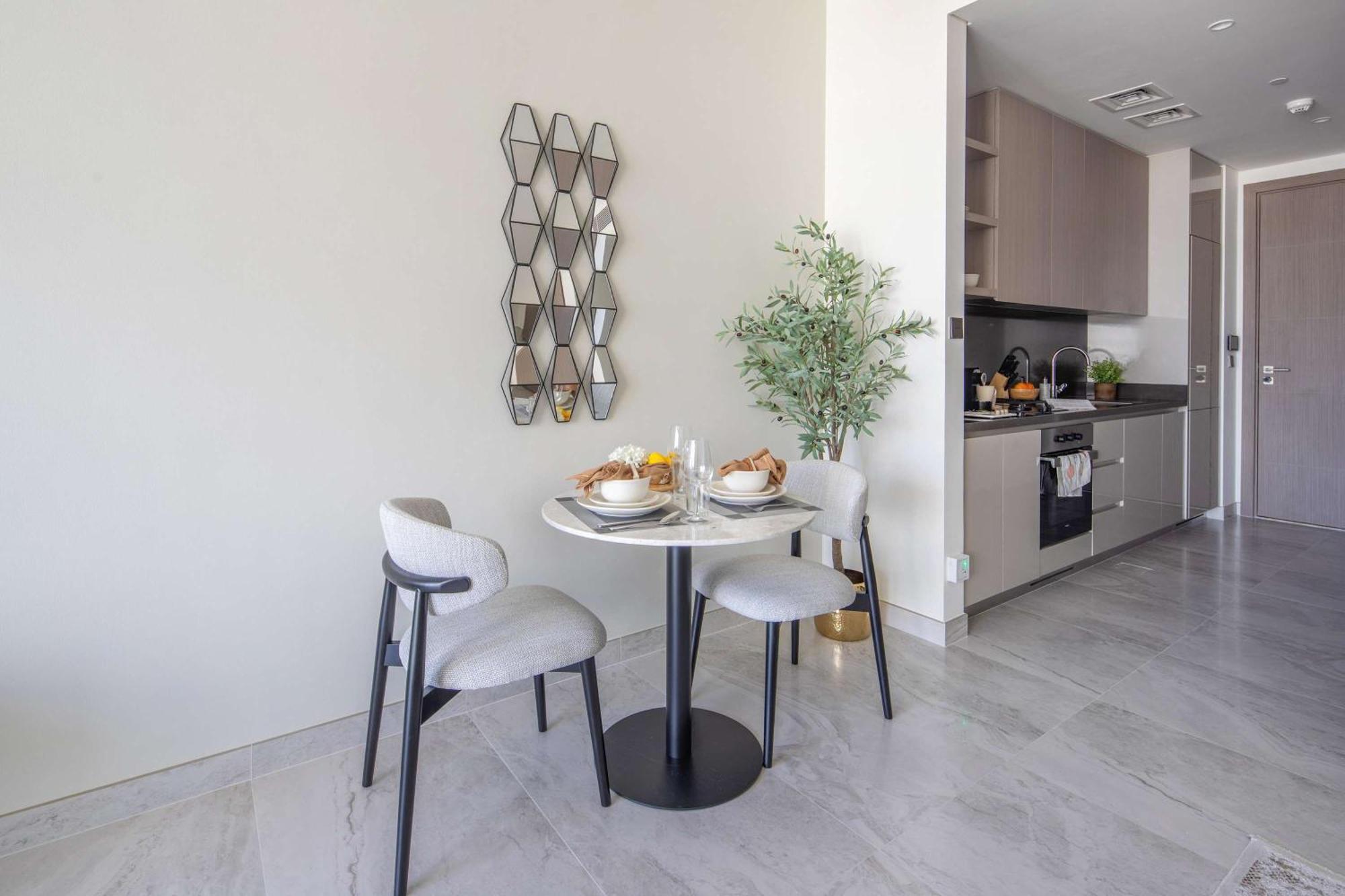 Apartment Frank Porter - Peninsula Five Dubai