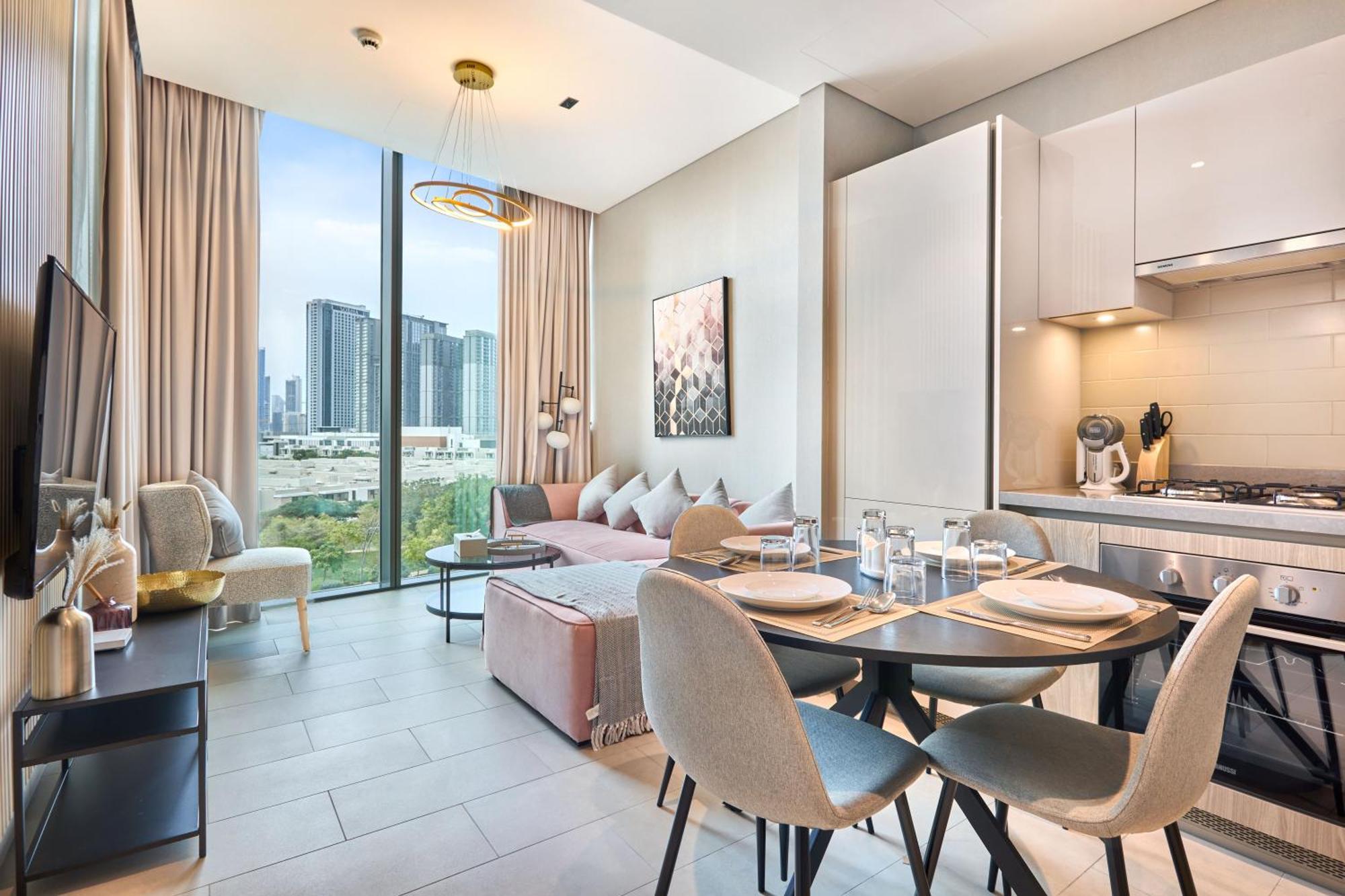 By Latinem Luxury 1br W508 Near Downtown