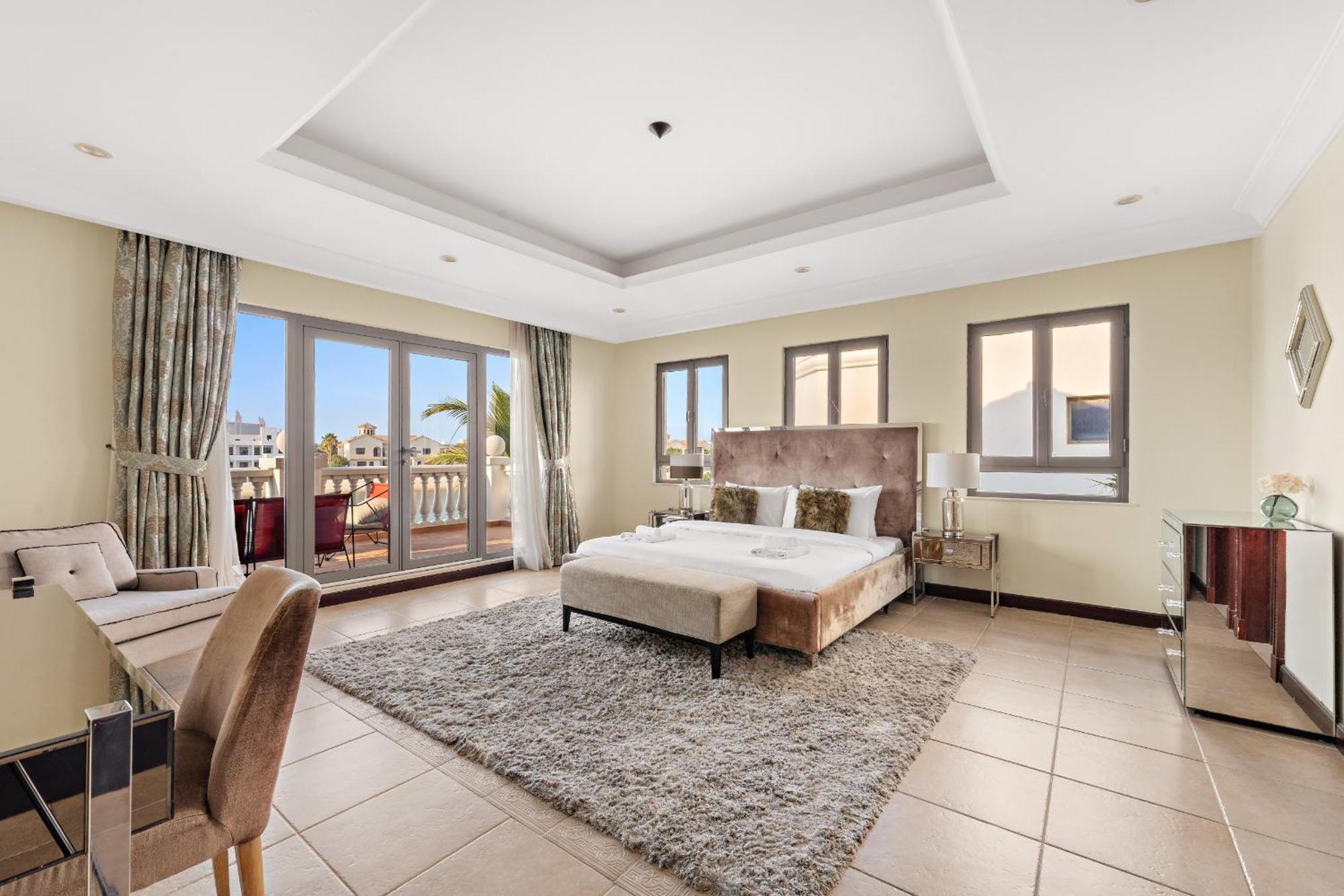 Vayk - Iconic 5 Bedroom On The Palm With Private Pool Dubai