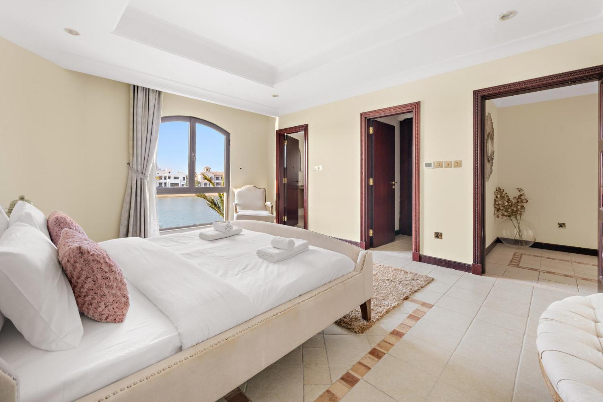 Holiday home Vayk - Iconic 5 Bedroom On The Palm With Private Pool Dubai