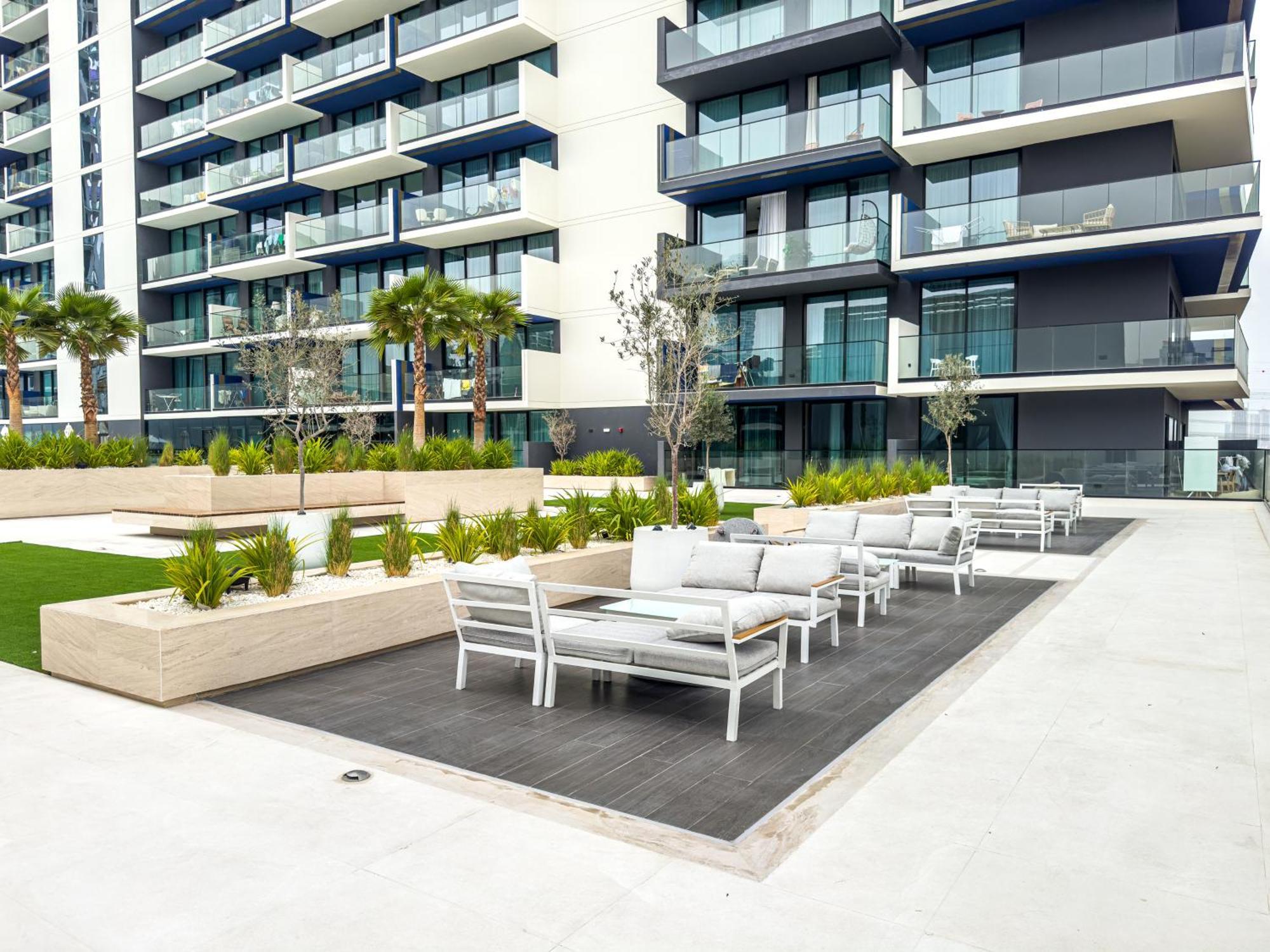 Apartment Scandinavian-inspired Comfort - Designer's Pick - Full-size Pool - Heart Of Jvc - Brand New Dubai