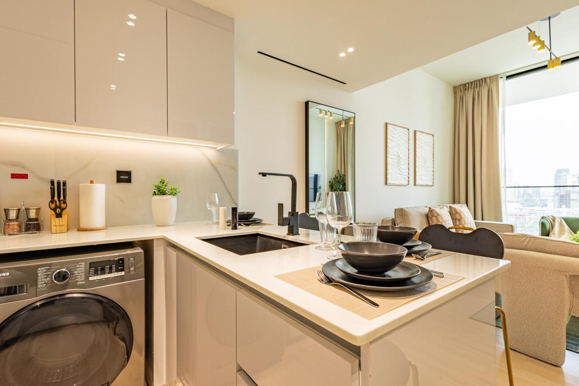 Apartment Scandinavian-inspired Comfort - Designer's Pick - Full-size Pool - Heart Of Jvc - Brand New Dubai