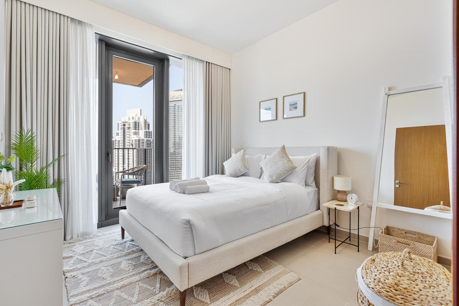 Stylish 1br With Pool, Gym, Bbq Area & Playground Apartment