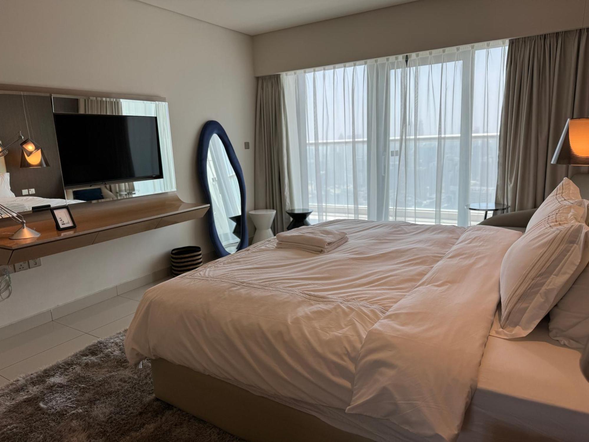 Royal By Damac Paramount Towers B Burj Khalifa Views Apartment