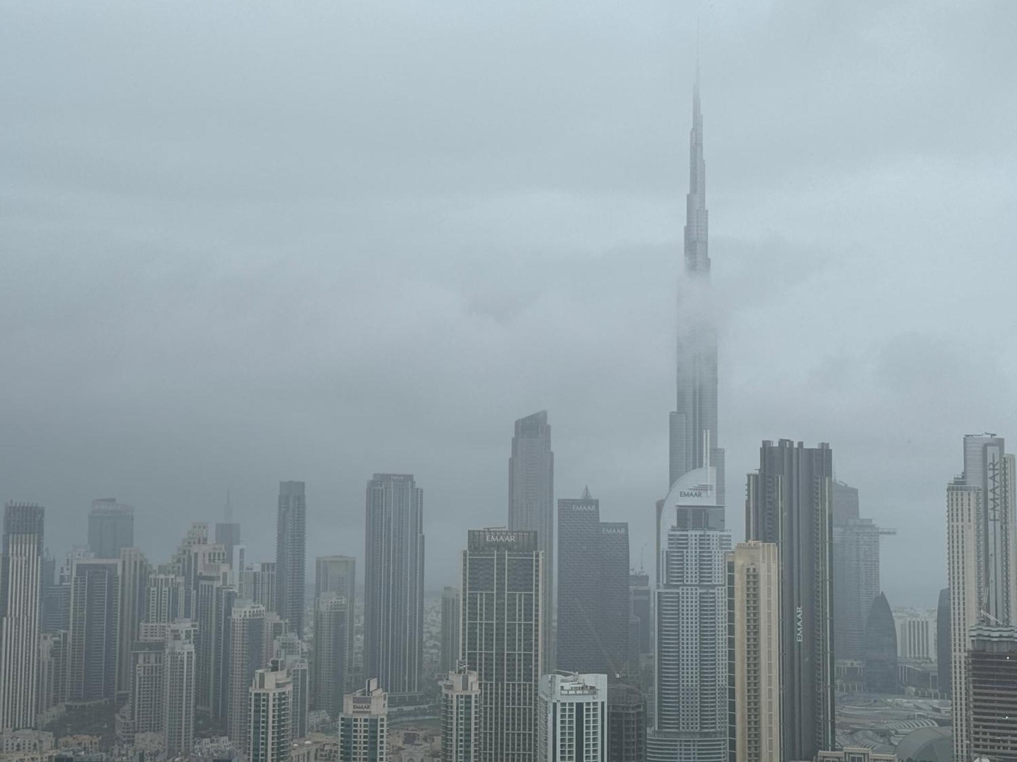 Royal By Damac Paramount Towers B Burj Khalifa Views * Dubai