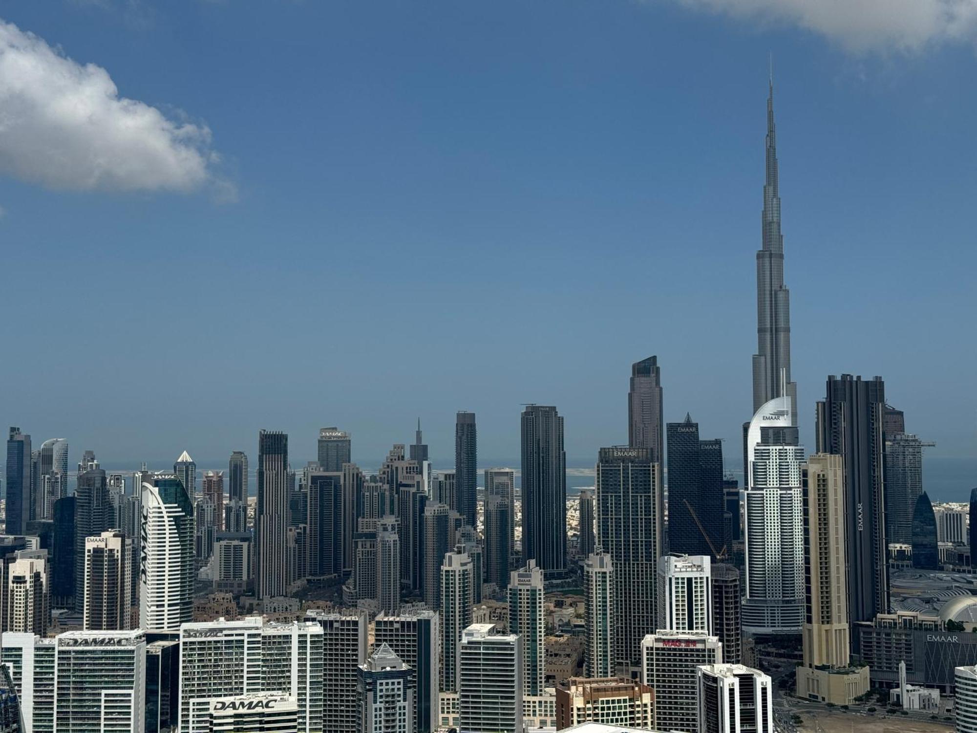Royal By Damac Paramount Towers B Burj Khalifa Views Dubai