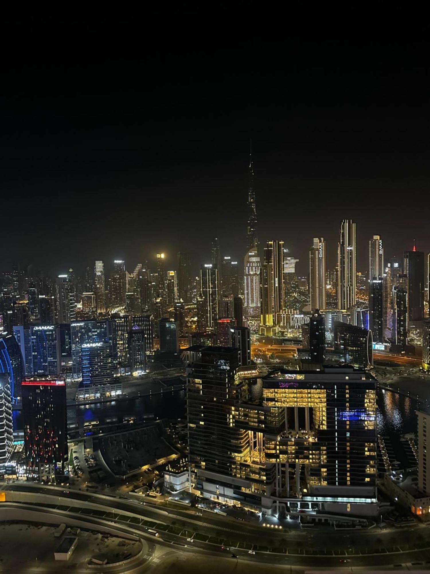 Apartment Royal By Damac Paramount Towers B Burj Khalifa Views Dubai