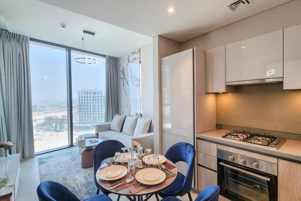 By Latinem Luxury 1br W1006 Near Burj Khalifa Dubai