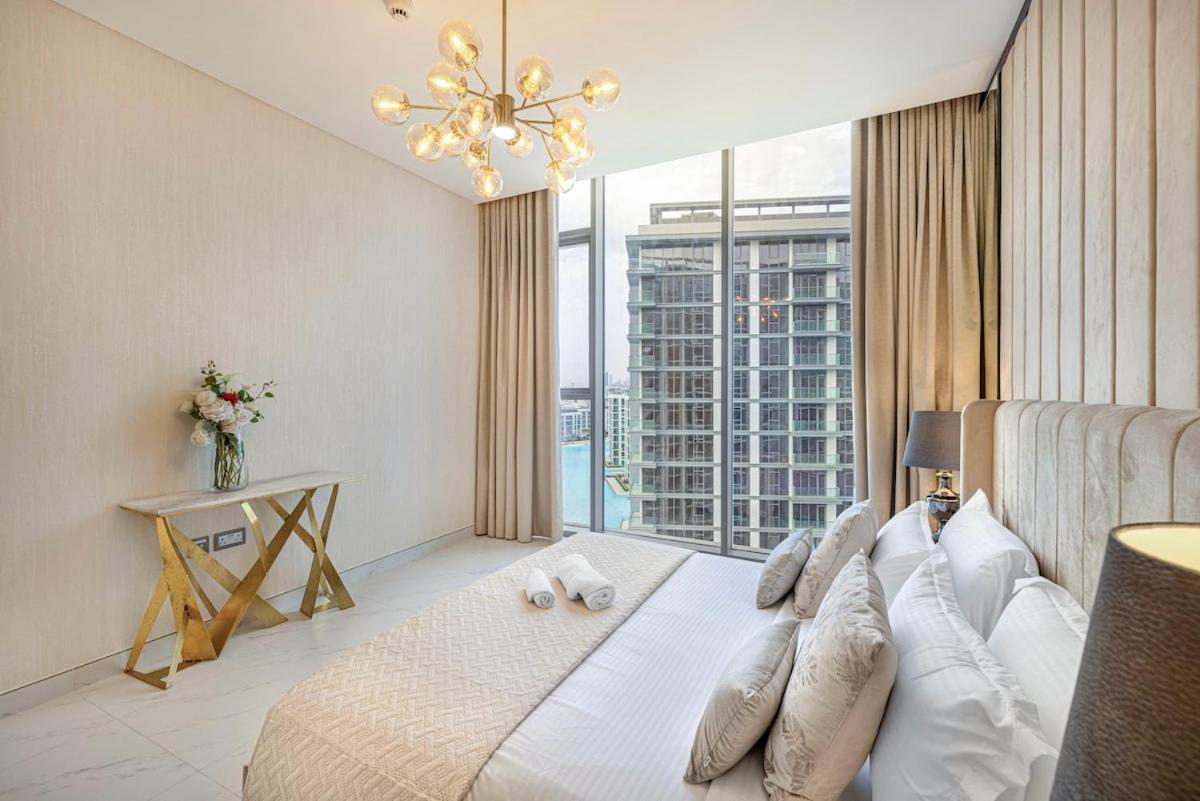 Luxury 2 Bedroom Plus Kids Room Burj Khalifa View Apartment Dubai