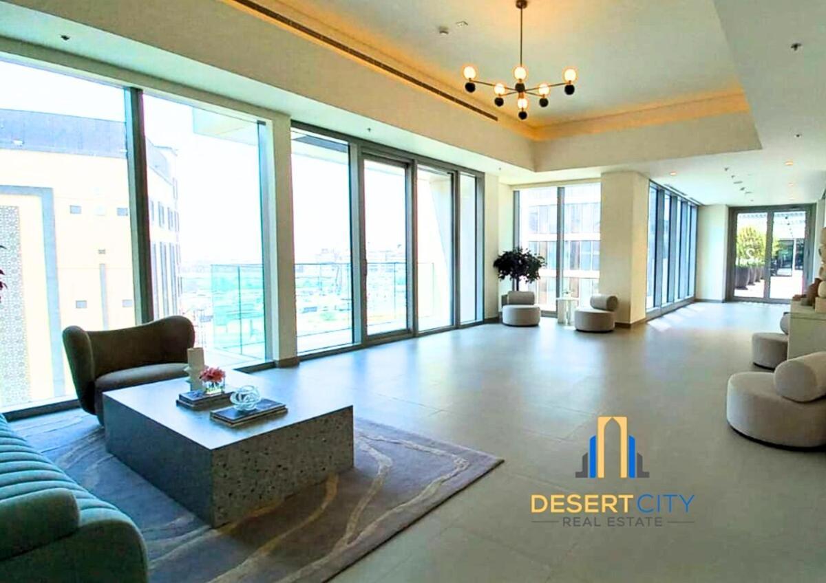 Apartment Cozy & Modern 1 Bedroom In Downtown Dubai, Hosted By Desert Dubai