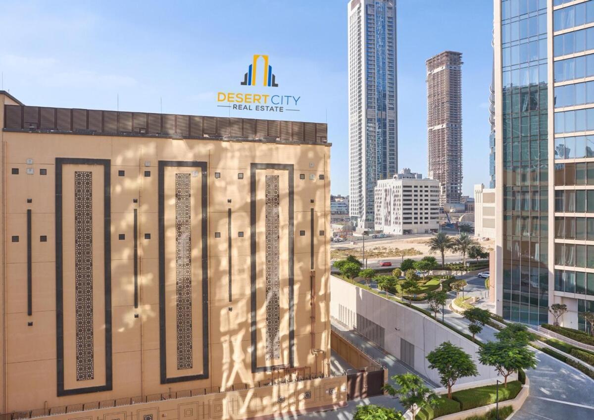 Apartment Cozy & Modern 1 Bedroom In Downtown Dubai, Hosted By Desert