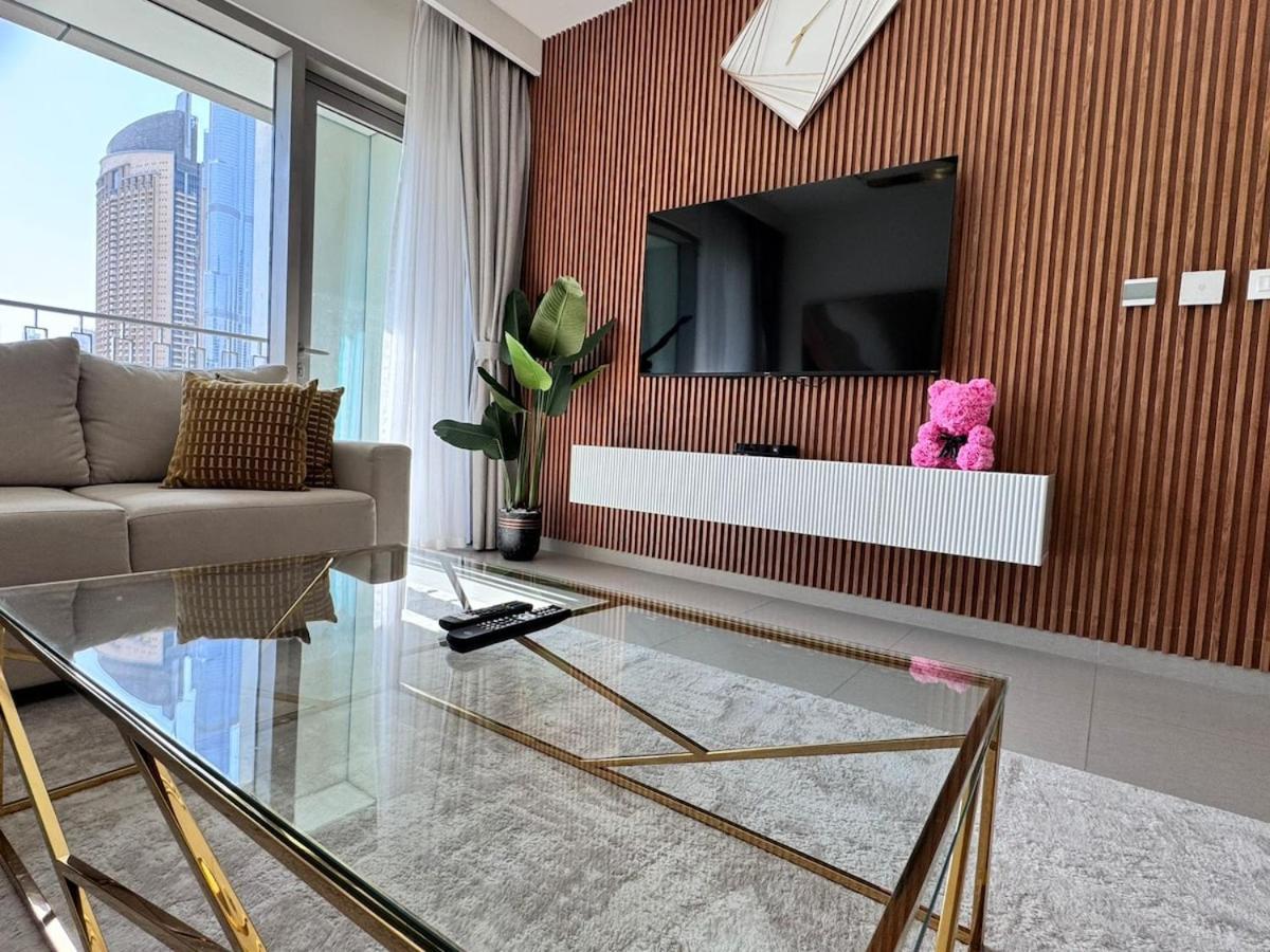 Apartment Iconic 2br With Burj Khalifa & Downtown Views