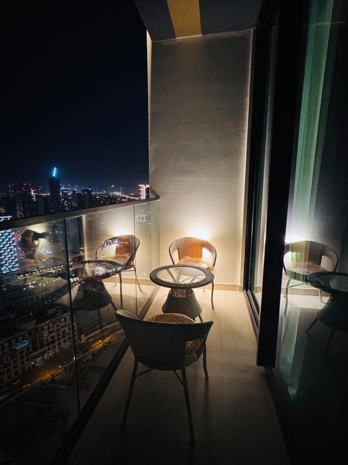 Elegant 1br In Jvc With Spacious Balcony & Views Apartment
