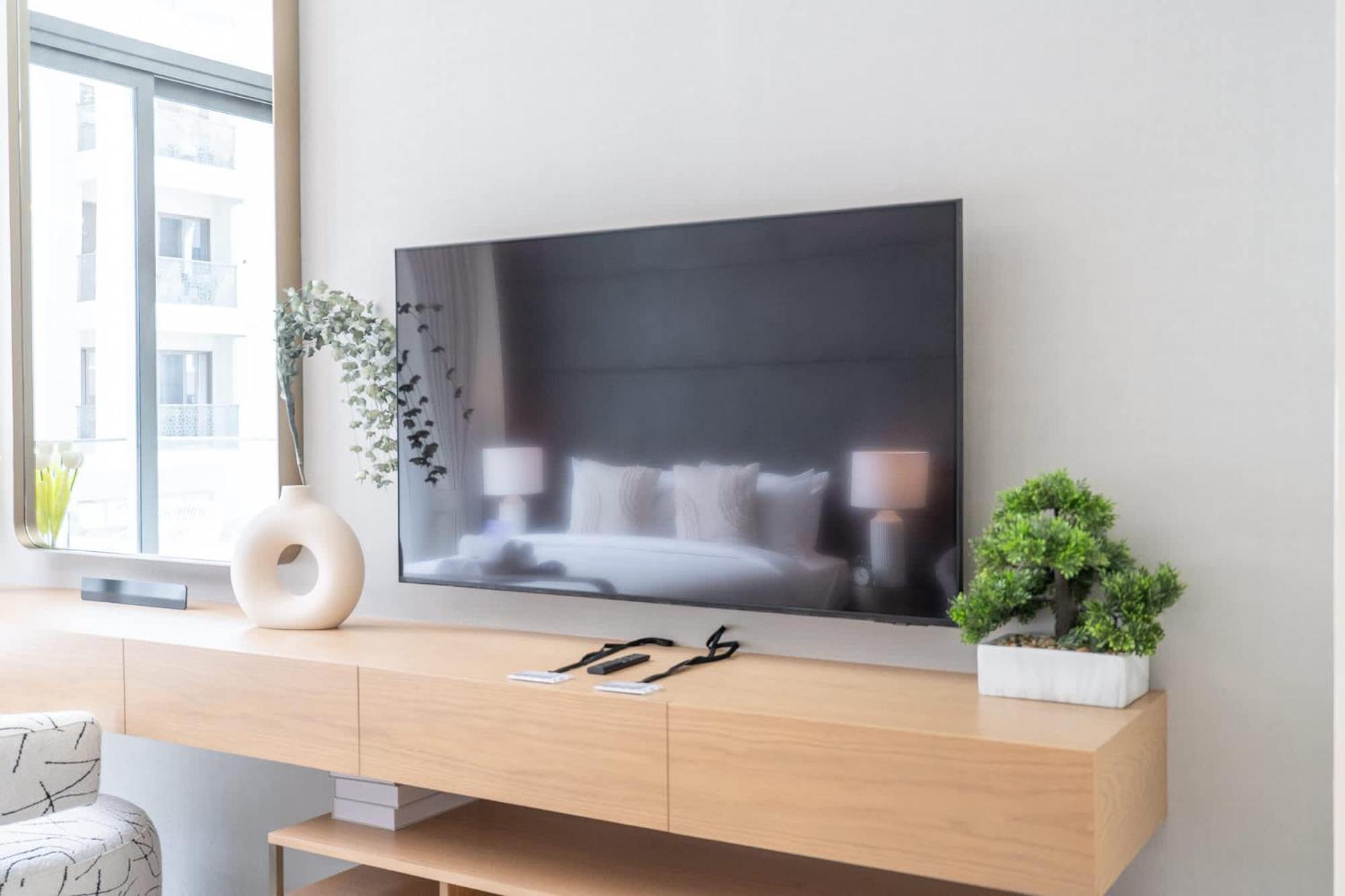Magnificent In The Autograph Jvc Apartment