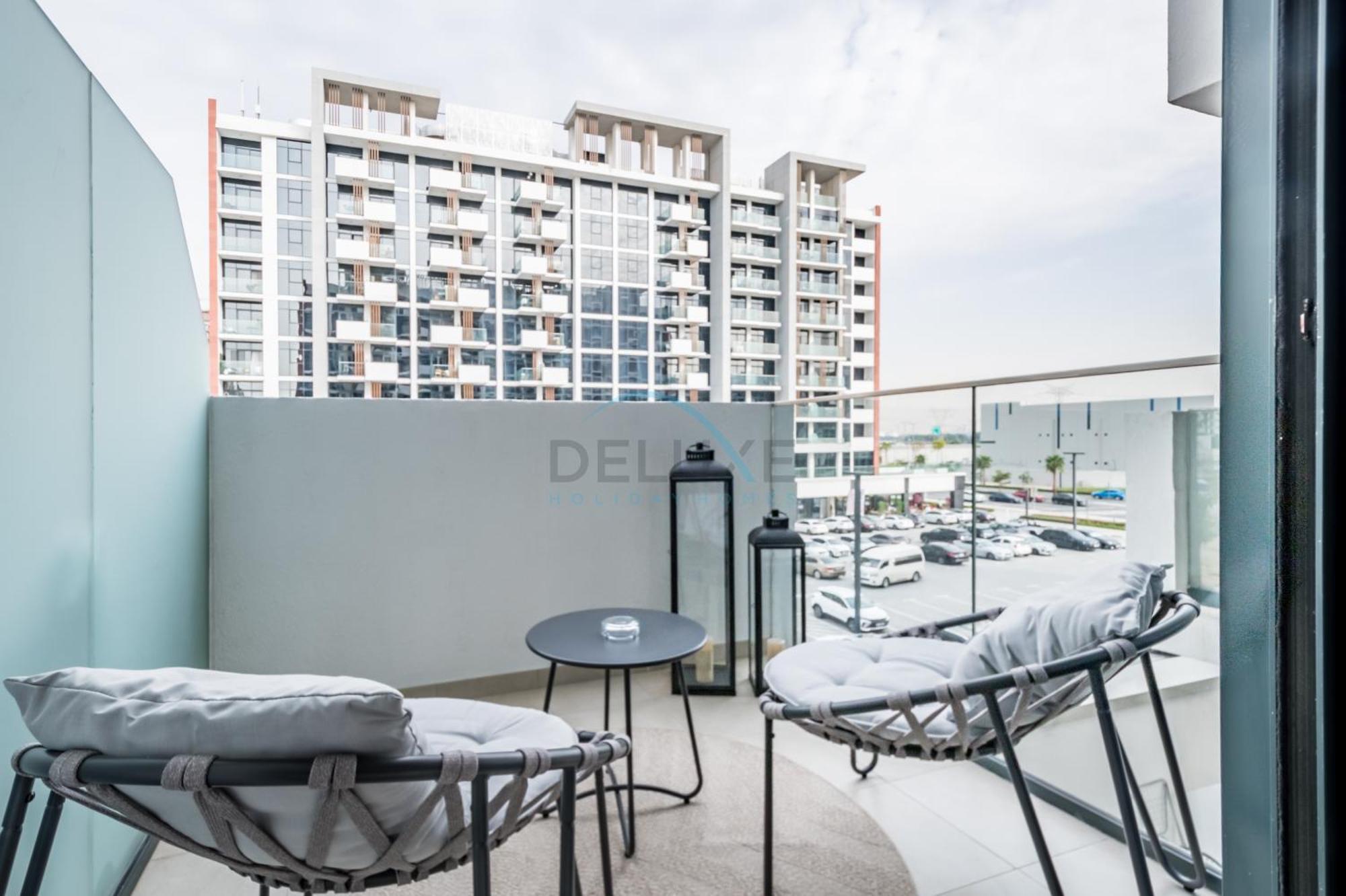 Apartment Community View With Balcony, Azizi Riviera 24, Al Merkadh By Deluxe Homes Dubai