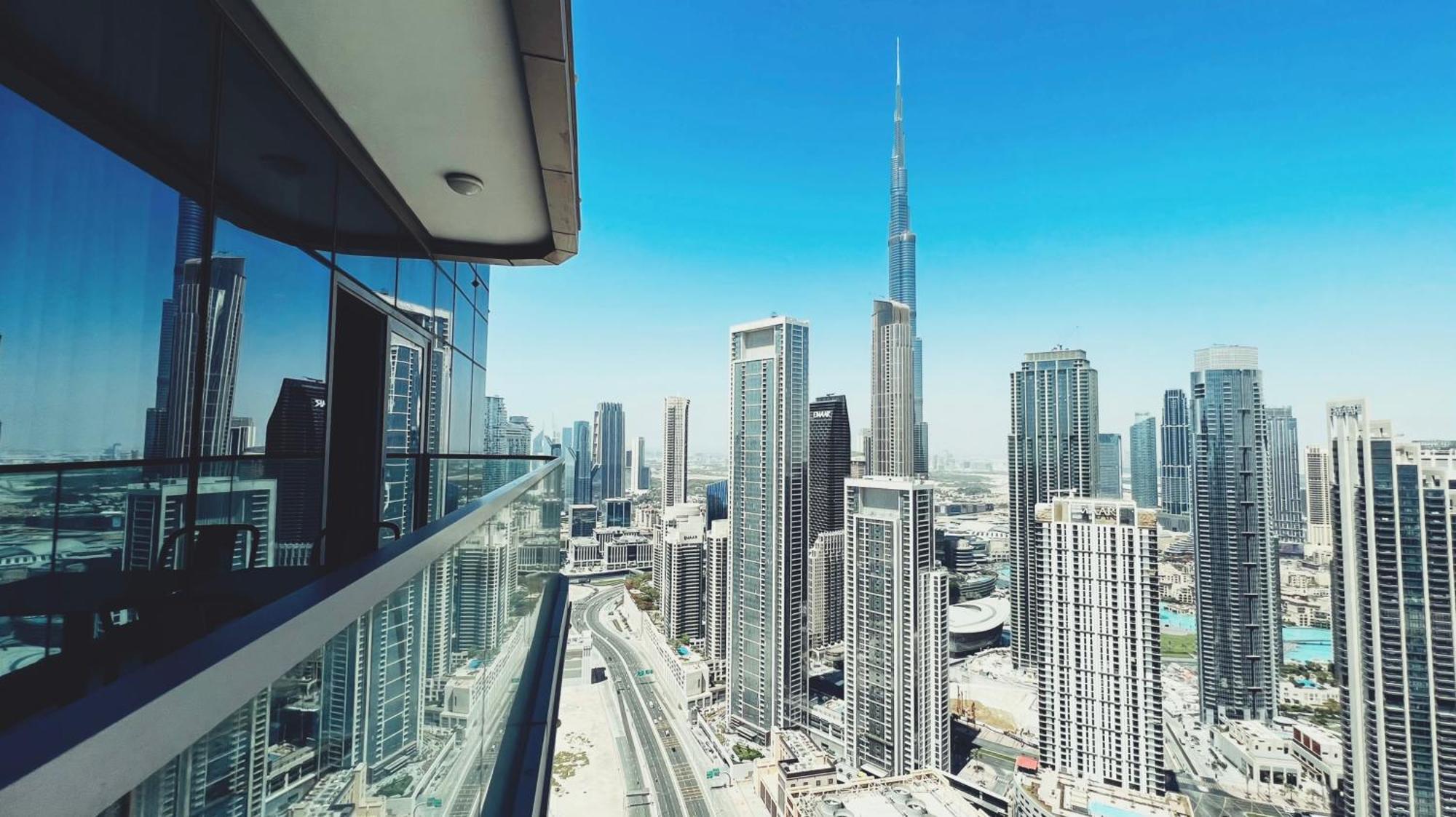 Apartment Paramount Tower And Residences With Infinity Sky Pool *