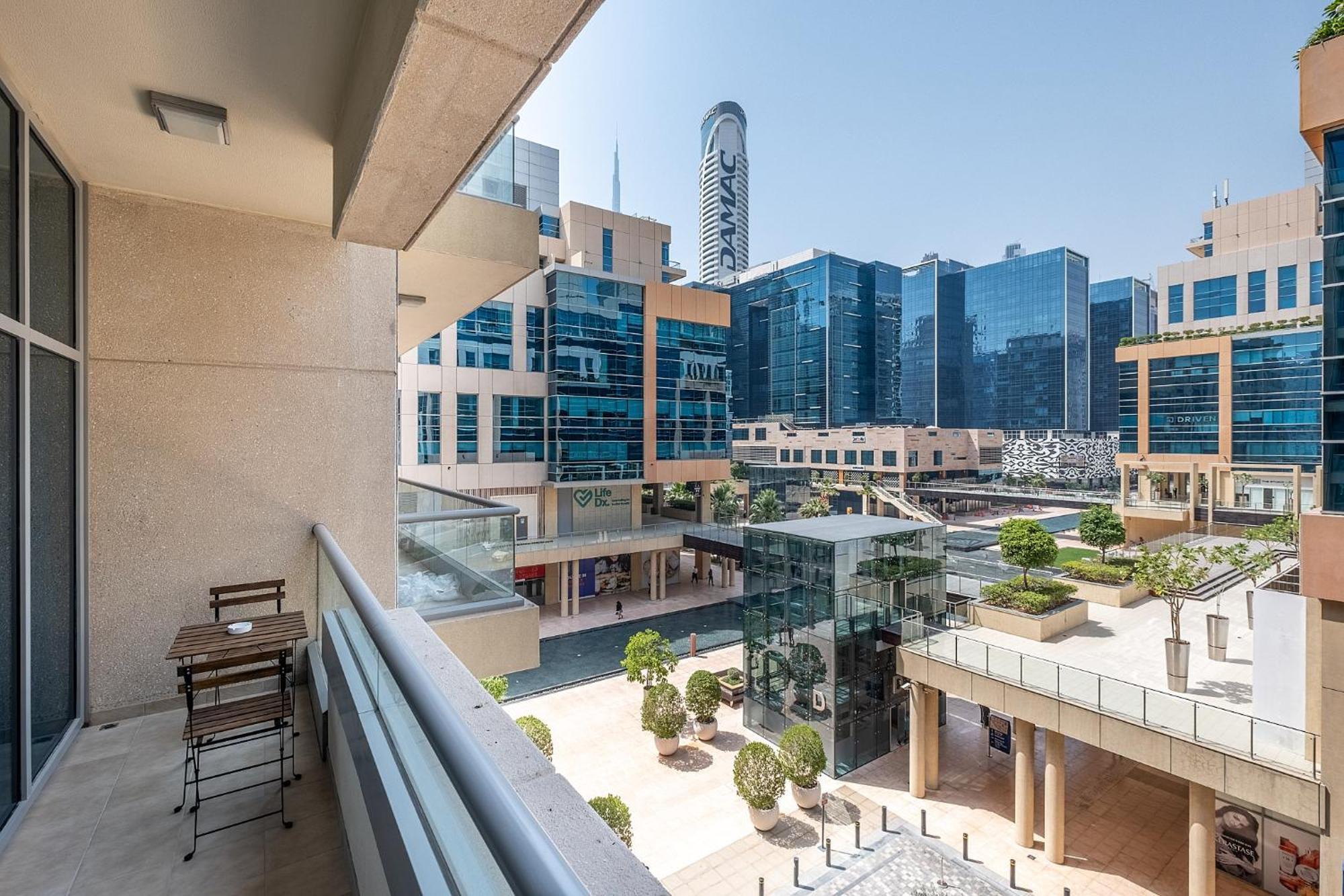 Escape 24 Homes - Bay Square - Business Bay