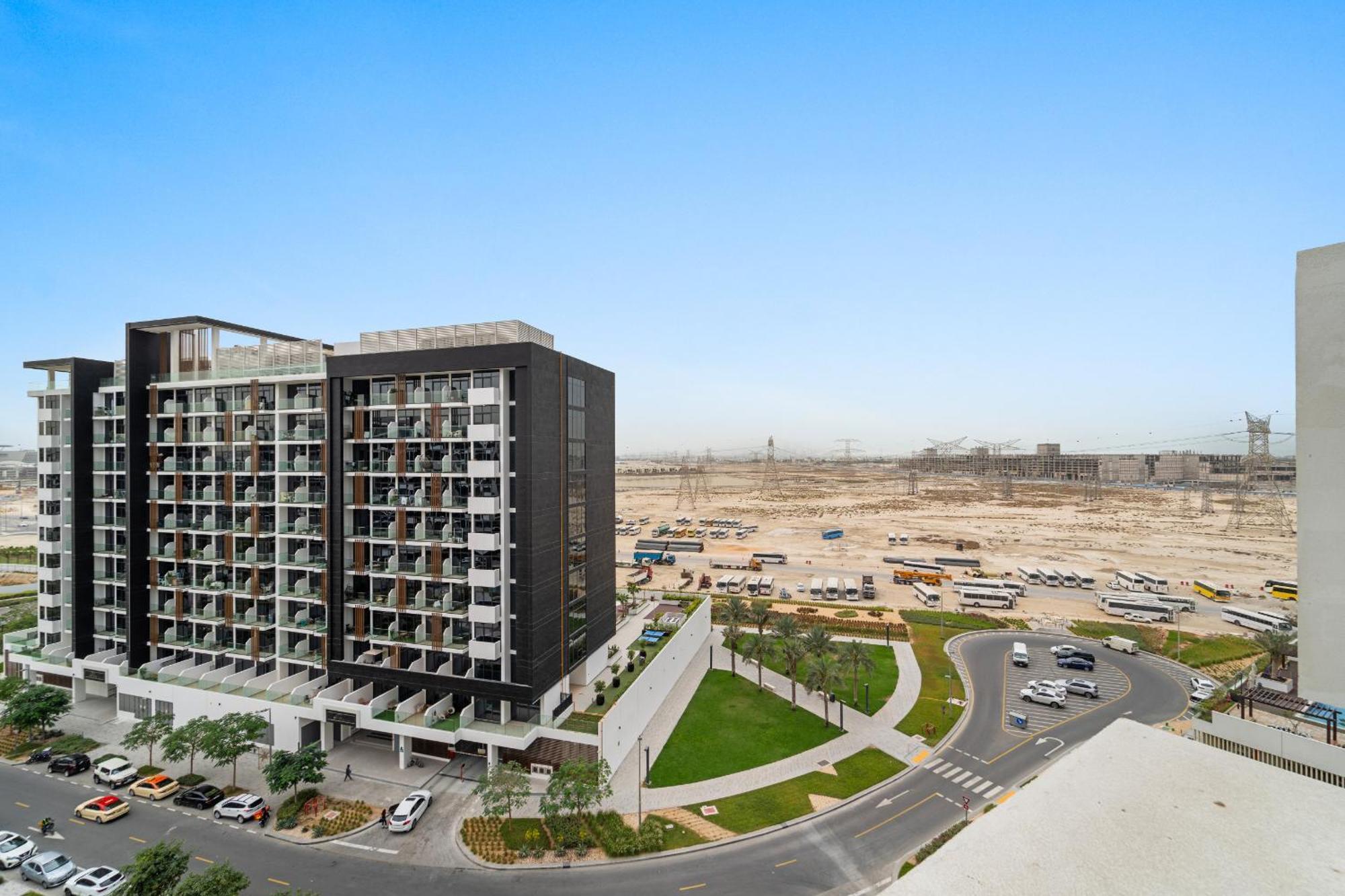Apartment Vayk - Modern 1 Bedroom In Azizi Riviera
