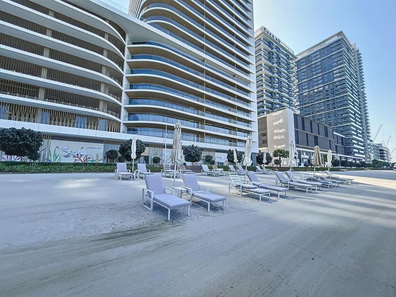 Grand Bleu - Luxurious One Bedroom With Sea View Apartment *