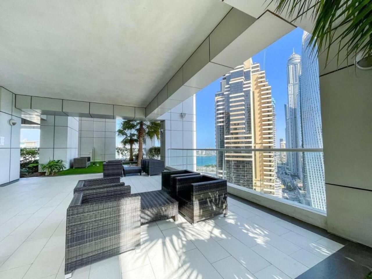 Apartment Sunrise Homes - A Modern Near Jbr *