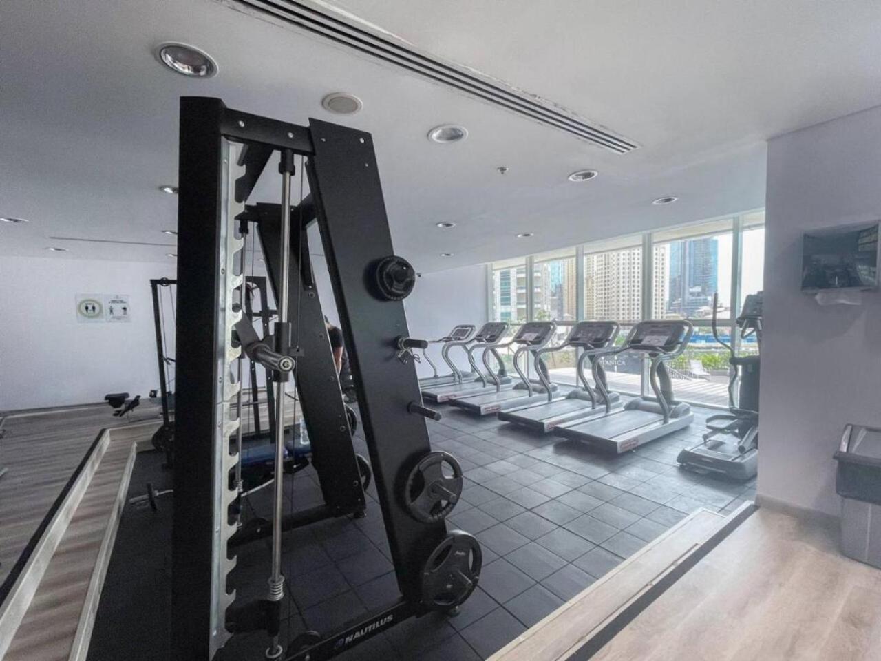 Apartment Sunrise Homes - A Modern Near Jbr Dubai