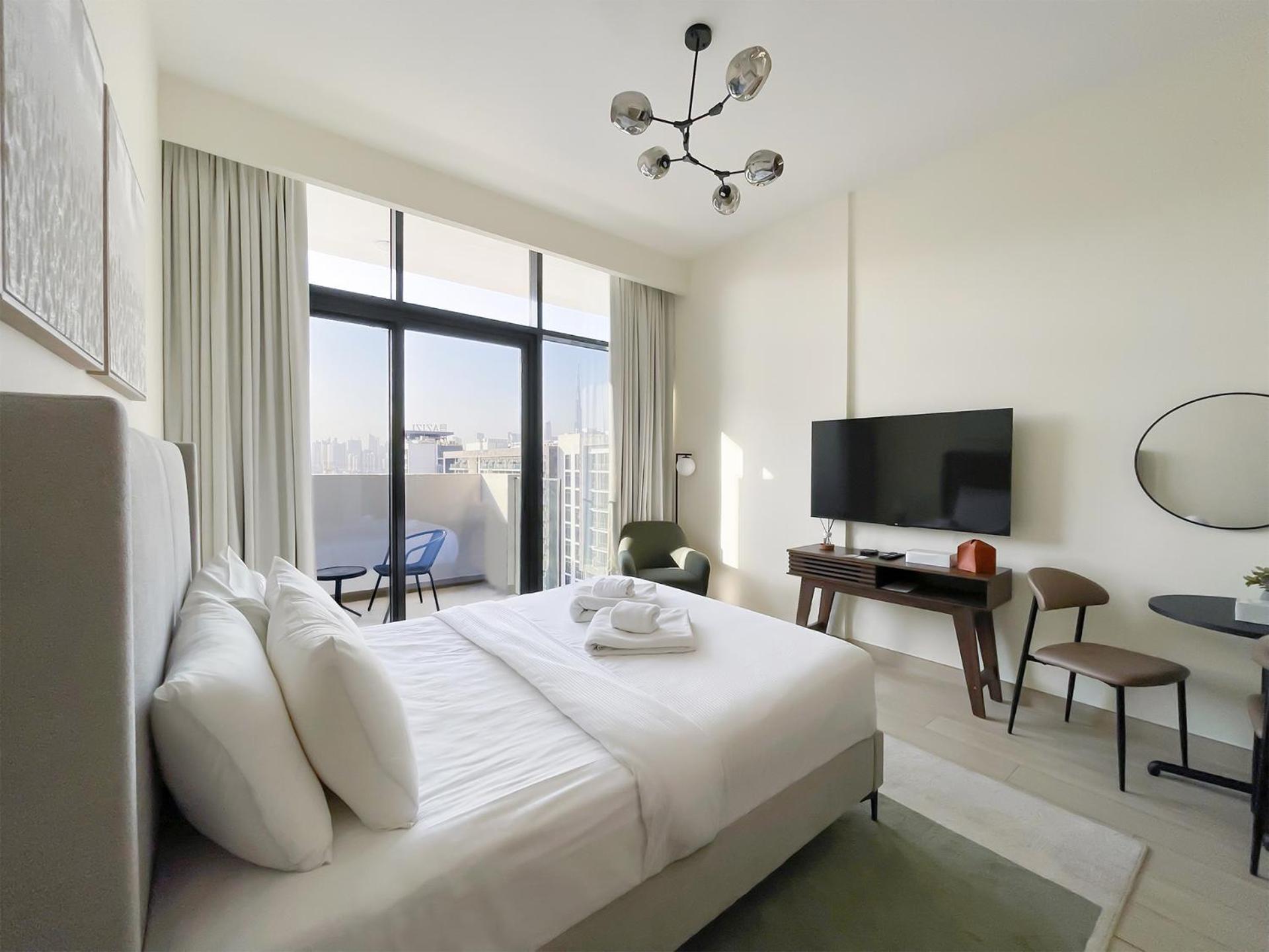 Modern & Bright Space *