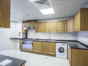 Roda Al Murooj Residences *